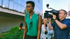 澳大利亞女模喝醉毆打空乘人員 在美獲判3年緩刑-深圳空運(yùn)價(jià)格查詢