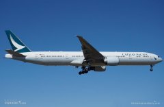 
深圳貨運(yùn)貨代公司-國(guó)泰為往來香港機(jī)場(chǎng)交通受阻旅客提供免費(fèi)改票政策