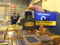 阿曼的空運-寧波海關(guān)保護民族品牌