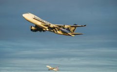 黎巴嫩-新加坡航空CEO帶頭降薪15%，員工可休無薪假